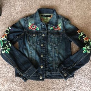 Embroidered jean jacket